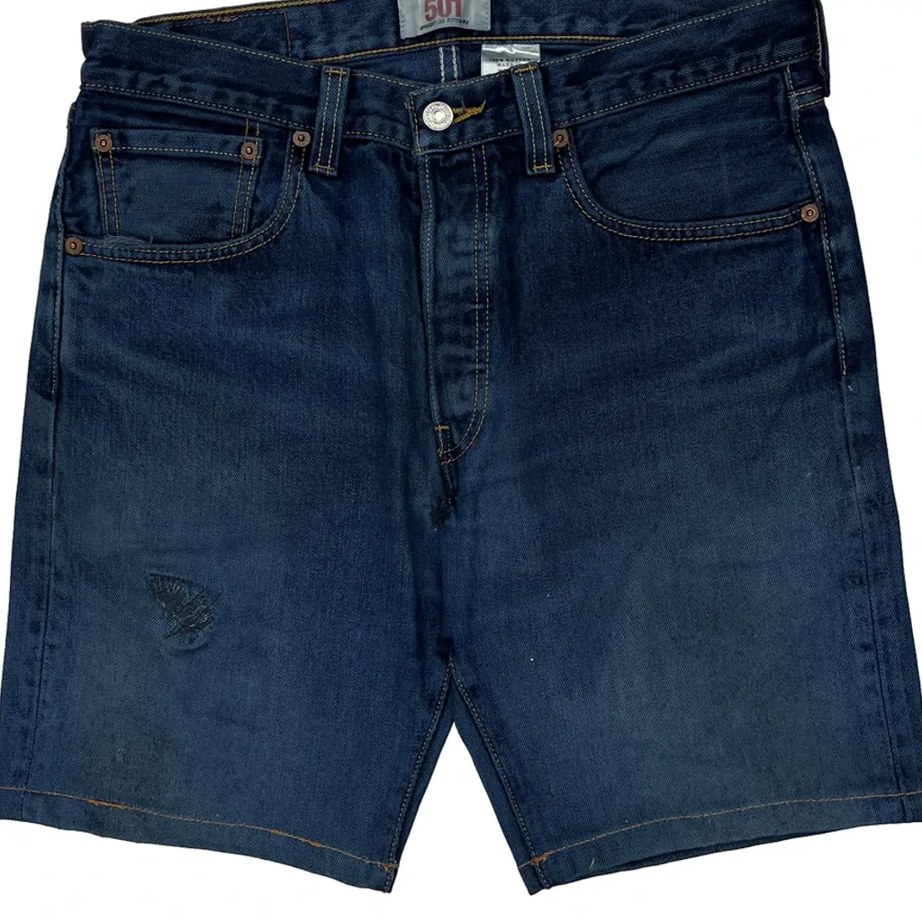 Levis Denim Shorts - 32W 9L Dark Wash Cotton - Image 10