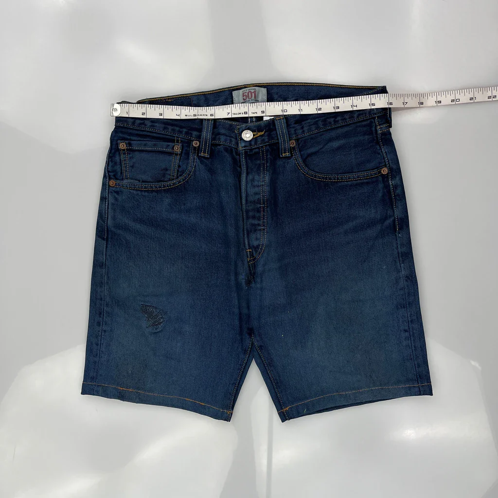 Levis Denim Shorts - 32W 9L Dark Wash Cotton - Image 3
