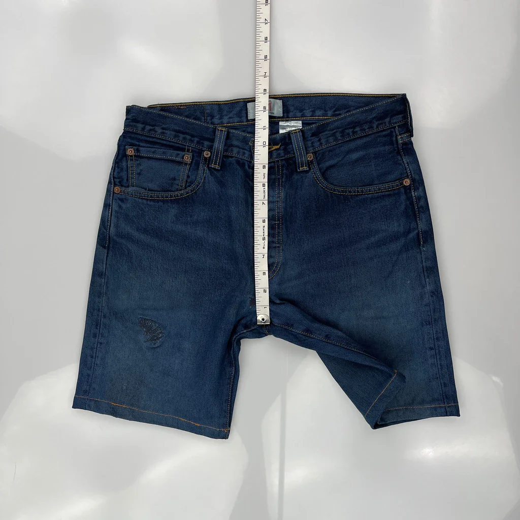 Levis Denim Shorts - 32W 9L Dark Wash Cotton - Image 4