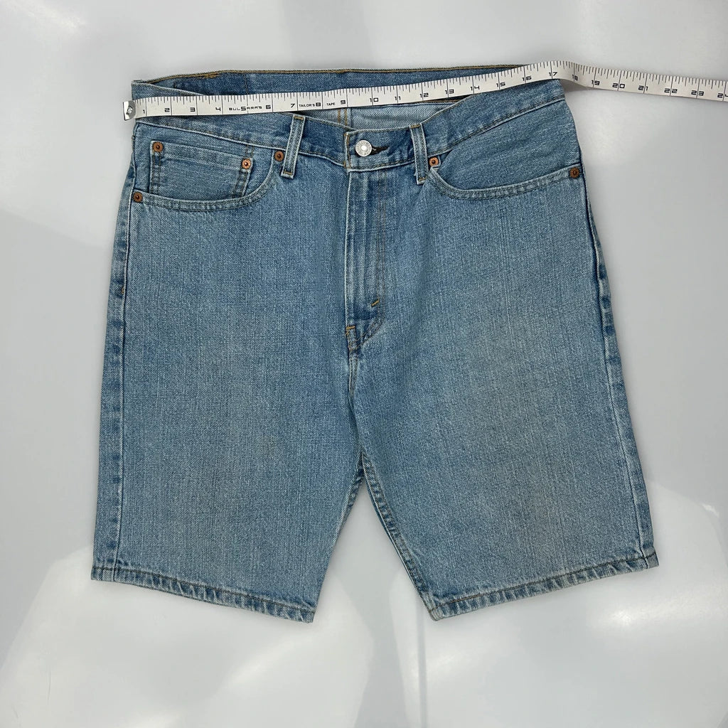 Levis Denim Shorts - 34W 11L Light Wash Cotton - Image 3