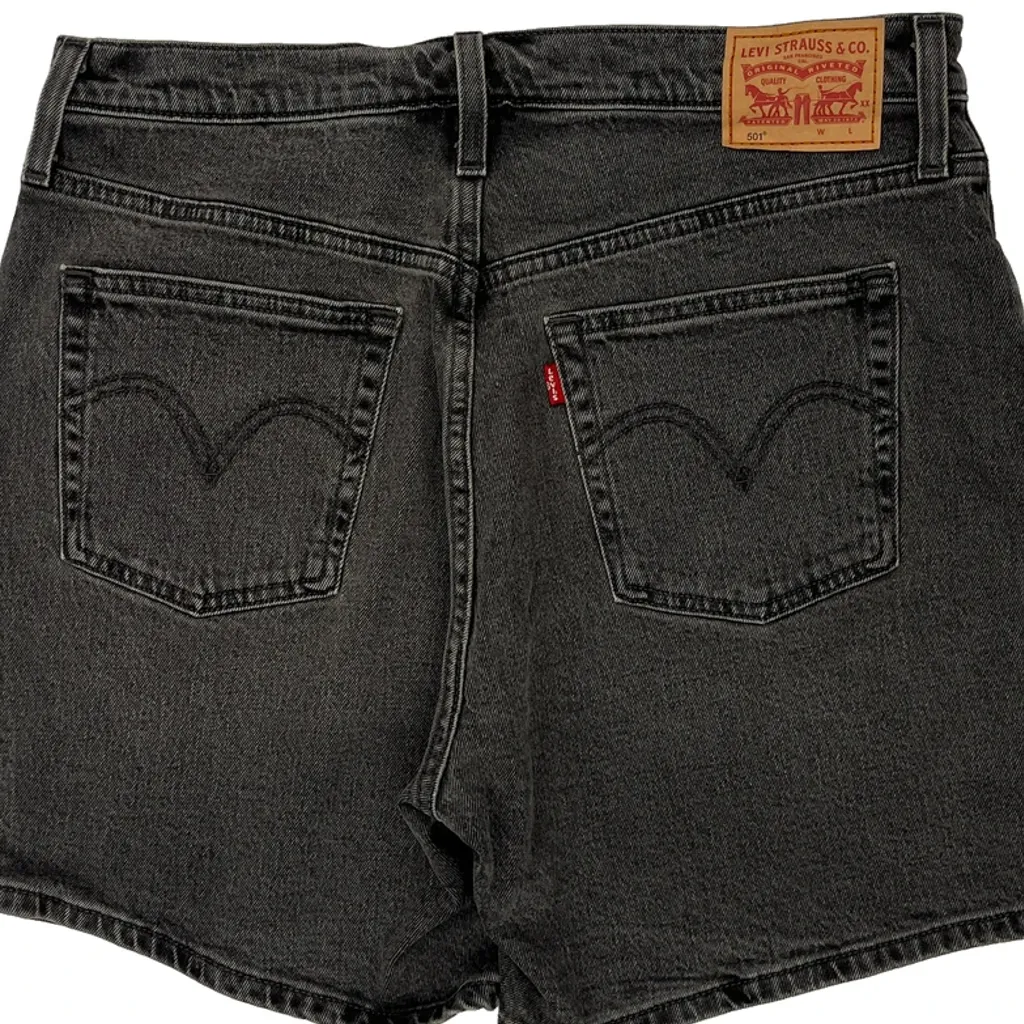 Levis Denim Shorts - 32W US 8 Gray Cotton - Image 7