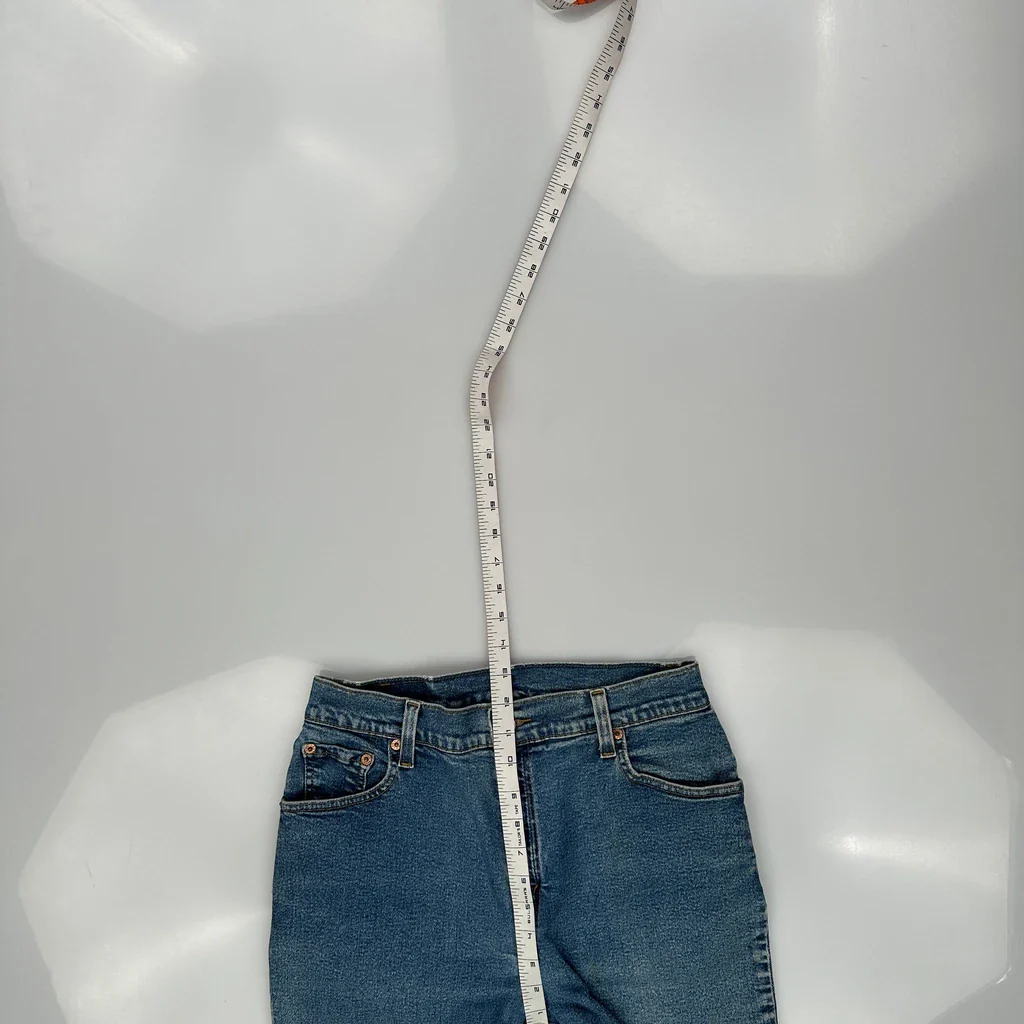 Levis 550 Jeans - 28″ Waist Light Wash Cotton - Image 4