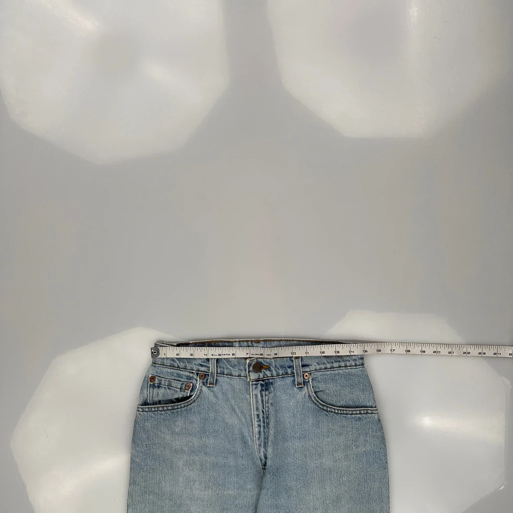 Made In Canada Levis 550 Jeans - 30W US 6 Light Wash Cotton - Image 3