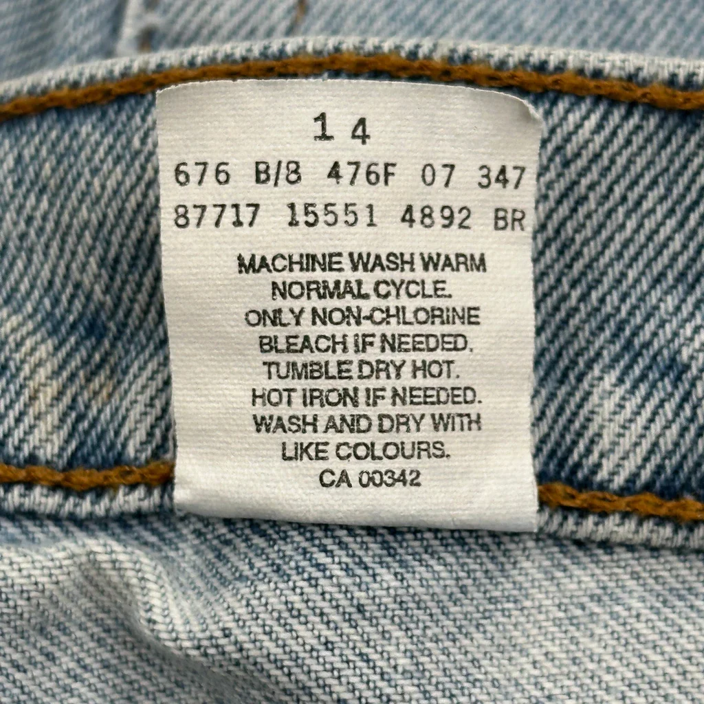 Made In Canada Levis 550 Jeans - 30W US 6 Light Wash Cotton - Image 7