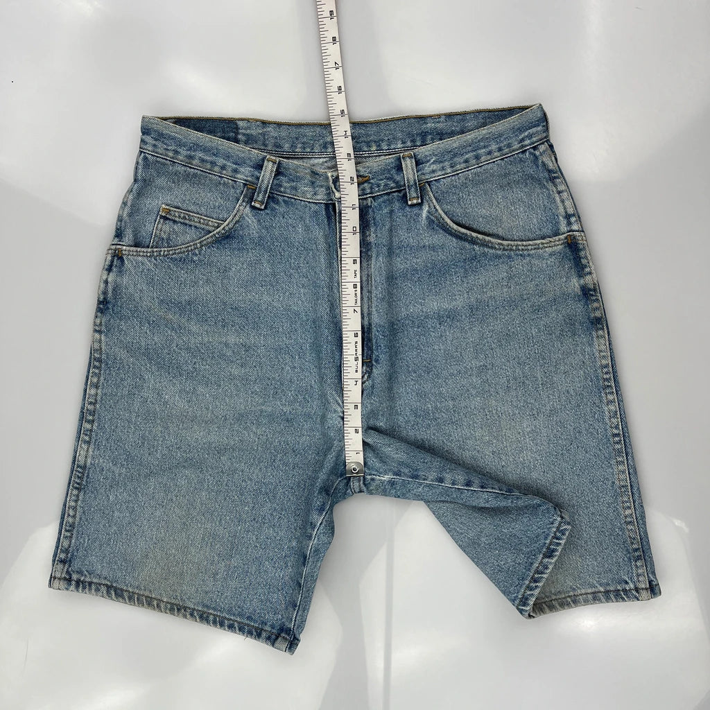 Wrangler Denim Shorts - 34W 10L Light Wash Denim - Image 4